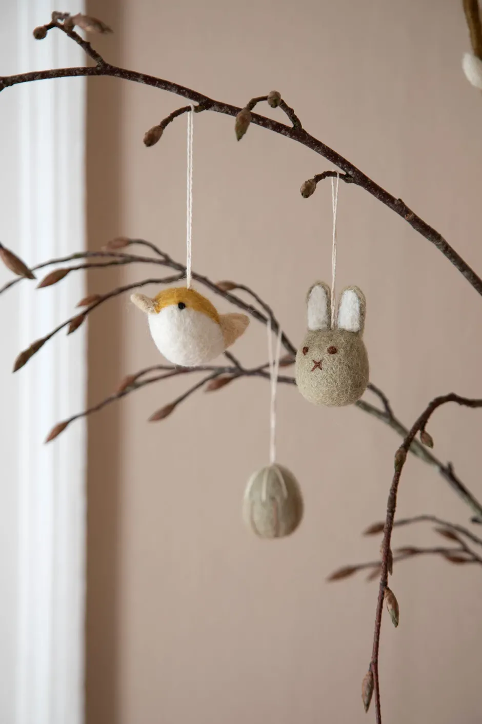 Cottontails Baby Handmade Felt|En Gry & Sif - three handmade felt embroidered eggs