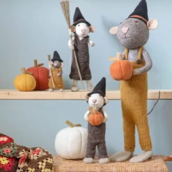 Cottontails Baby Handmade Felt|En Gry & Sif - three tiny handmade pumpkins