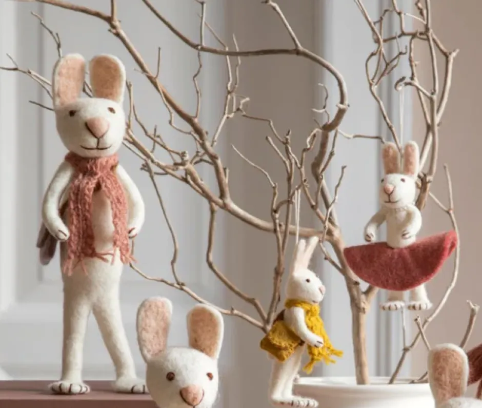 Cottontails Baby Felt Bunnies|Soft Toy Bunnies|En Gry & Sif little white hare - scarf & bag