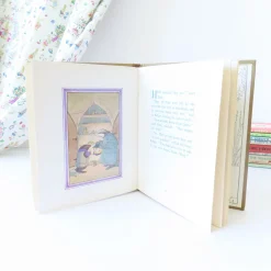 Cottontails Baby Vintage|Vintage Bunnies|VINTAGE book - Moldy warp the Mole (1975)