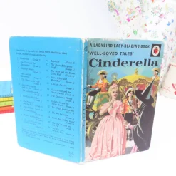 Cottontails Baby Vintage|VINTAGE Ladybird book - Cinderella (mid 1970s)