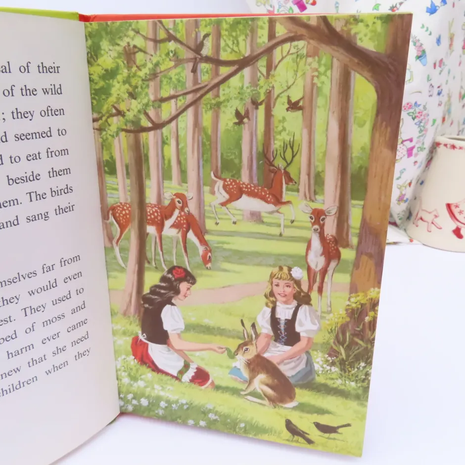 Cottontails Baby Vintage|VINTAGE Ladybird book - Snow-White and Rose-Red (early 1970s)